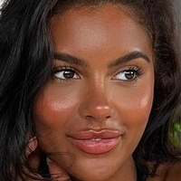 aaliyahceilia Naken