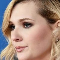 Abigail Breslin Naken