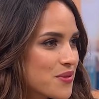 Adria Arjona Naken