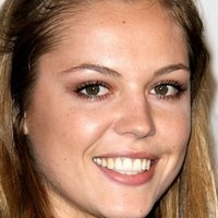 Agnes Bruckner Naken