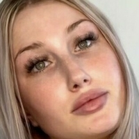 Aimee Niamh Wallace Naken