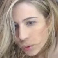 Ainedior Naken