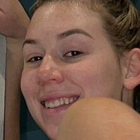 alainecheeks Naken