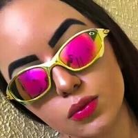 Alana Mara Naken
