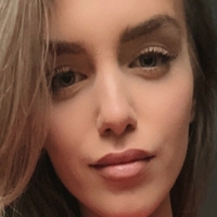 Alex Ann Lavigne Naken