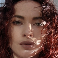 Alexis Luna Naken