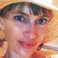 Alice Meinicke Naken