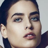 Alice Peneaca Naken
