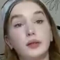 alicefez Naken