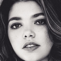 Alisha Newton Naken