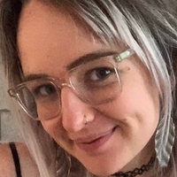 Ally Elliot Naken