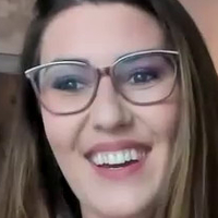 Amber Hahn Naken