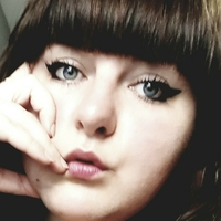 amylyy Naken