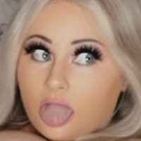 Amyvx Naken