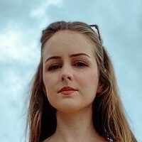 anapvivian Naken