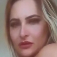 Anaqueirooz24 Naken