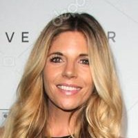 Andrea Bogart Naken