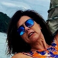 Angela Dippe Naken