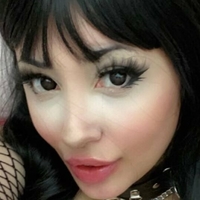 angelilia Naken