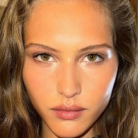 Angelina Kendall Naken