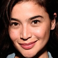 Anna Curtis Naken
