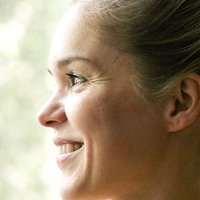 Anna Kubin Naken