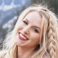 Anna Lyn Naken