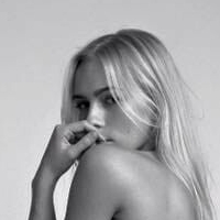 Anni Haase Naken