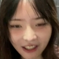 Ari Wixy Naken