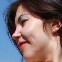 Aria Vivian Naken