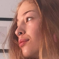 Barbara Julia Naken