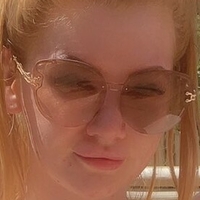 Belle Grace Naken