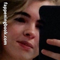 Benee Naken