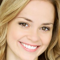 Betsy Beutler Naken