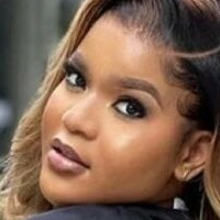 Beverly Tlhako Naken