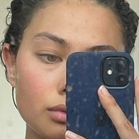 Bridget Gao Hollitt Naken