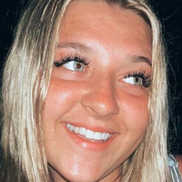 Brielle Ryan Naken
