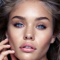 Brooke Perry Naken