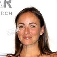 Camila Raznovich Naken