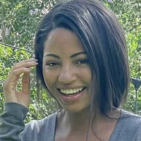 Camille Hyde Naken