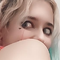 Camu Valoy Naken