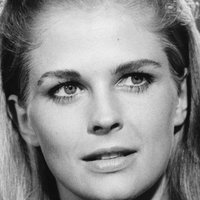 Candice Bergen Naken