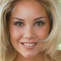 Candice Hillebrand Naken