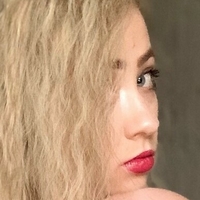Cara Arabella Naken
