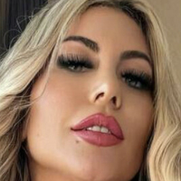 Carla Boom Naken