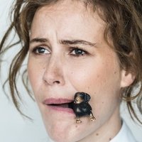 Carla Juri Naken
