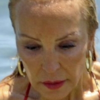 Carmen Lomana Naken