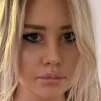 carolinasukie Naken