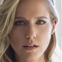 Casey Fitzgerald Naken