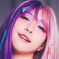 Chanel Yui Naken